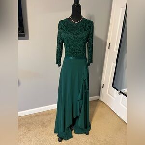 Miusol Dark Green Lace Long Sleeve Dress